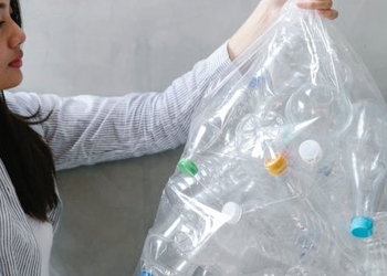 Single-use plastic, pollution sources, polluting the environment, zero-emission, environmentally-friendly,