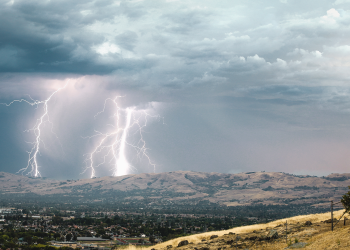 lightning mega flash