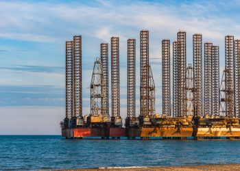  oil-importing, crude oil market, Oil tankers, record levels, importing and exporting,  cost of importing