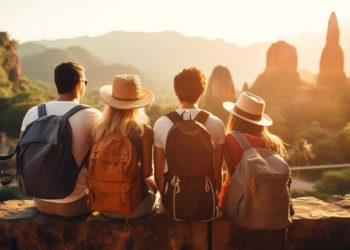 Solo travel with a group, group Solo Travel, solo group travel, travel alone, group tour