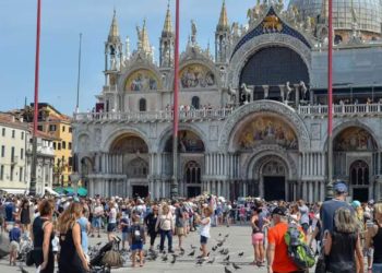 Venice for visitors, Italian city, tour groups, tour groups to Europe, tour guide Europe,