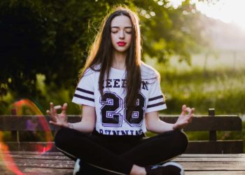 Natural wellness, Holistic health, Mind-body, Holistic healing, Natural health tips