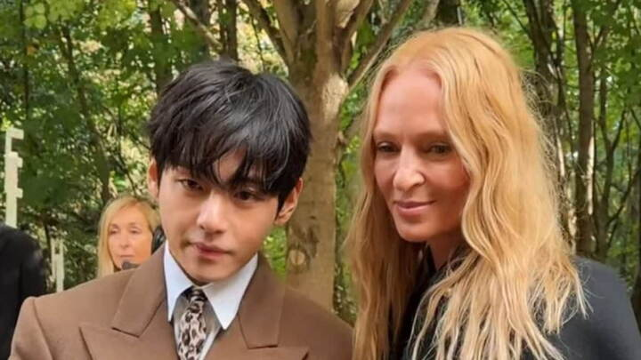 BTS V Paris Fashion Week, BTS member Kim Taehyung, BTS Taehyung,

