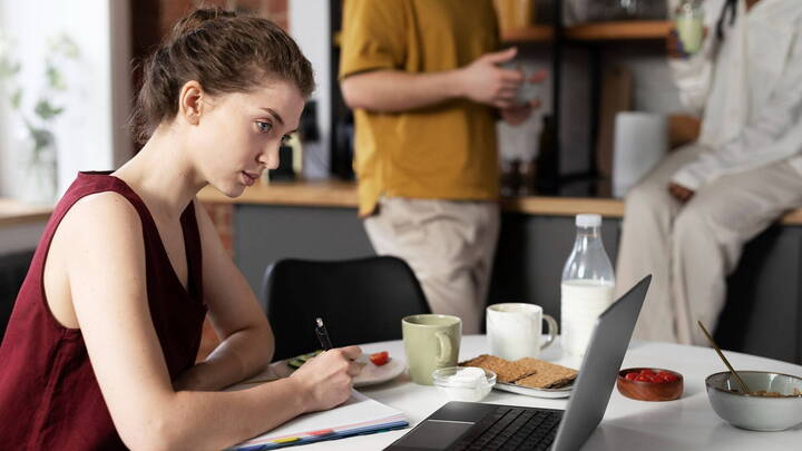 What is hybrid work, Modern Workplace, Work-Life Balance